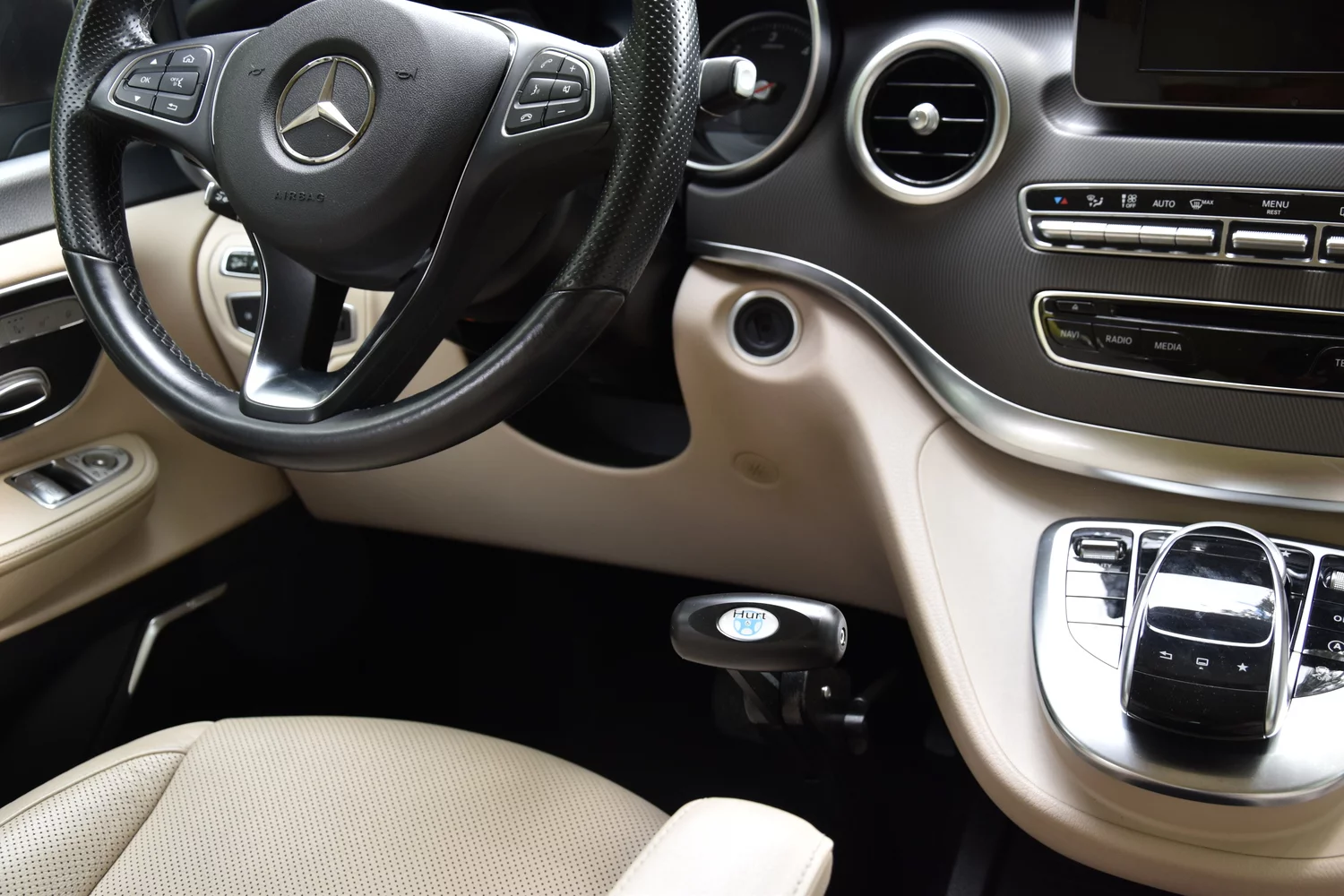 MERO 3 ručné riadenie brzdy a plynu - je to tam 