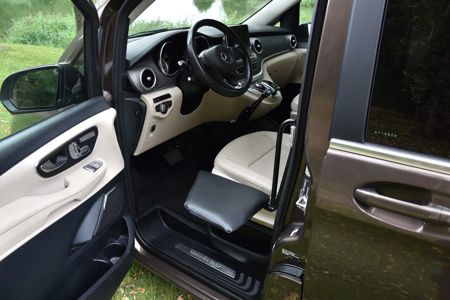 Presadacia doska s elektrickým zdvihom - je to tam 