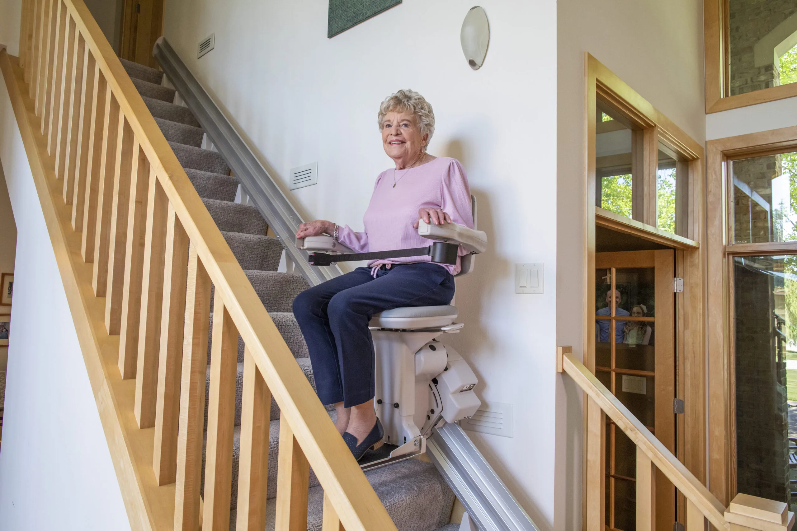 Stoličkový výťah LITE indoor – komfort a bezpečnosť vo vašom domove - je to tam 